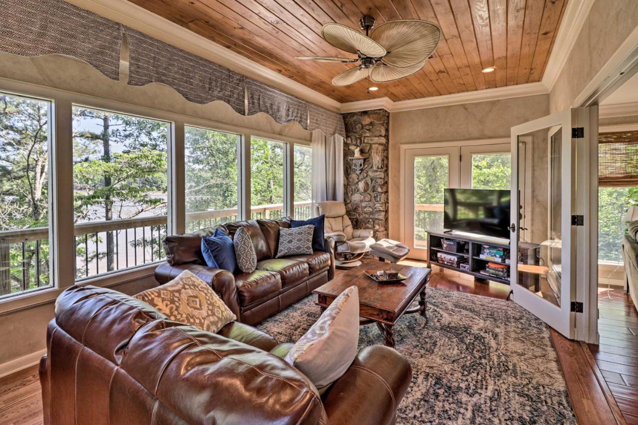 Luxury Hot Springs Oasis On Lake With Private Dock! エクステリア 写真